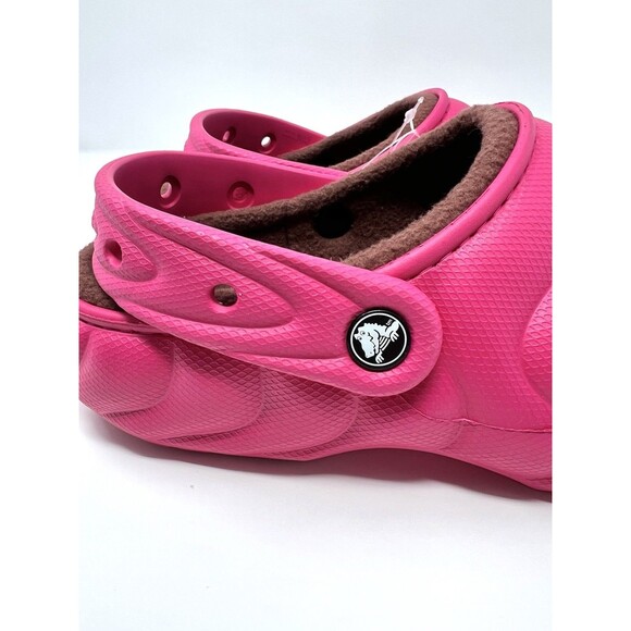 NWT Crocs Classic Lined Overpuff Clog Pink Dragon Fruit Women’s 10 Men’s 9 Shoe - Picture 2 of 5